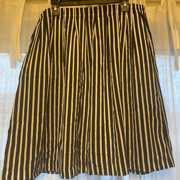 J Crew Mercantile Navy Striped Skirt, Size 18 - Picture 2 of 2